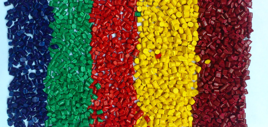 塑料薄膜行業(yè)對(duì)色母的要求預(yù)計(jì)注意事項(xiàng)有哪些?(圖1)